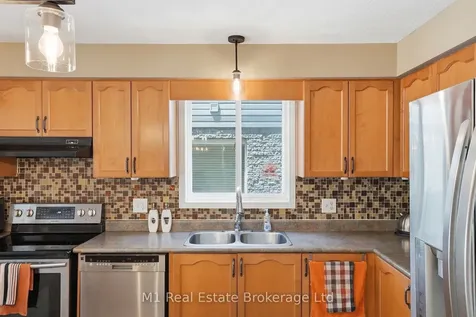 99 Teal Drive Guelph ON N1C 1H2