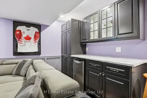 99 Teal Drive Guelph ON N1C 1H2