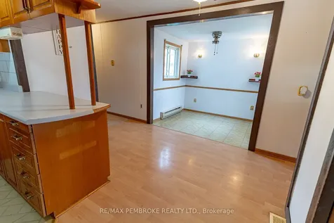 94 Pinehurst Estates N/a Petawawa ON K8H 2H2