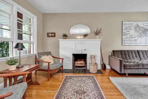 265 Park Street Kingston ON K7L 1K6
