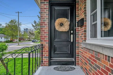 265 Park Street Kingston ON K7L 1K6