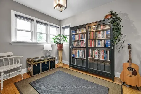 265 Park Street Kingston ON K7L 1K6