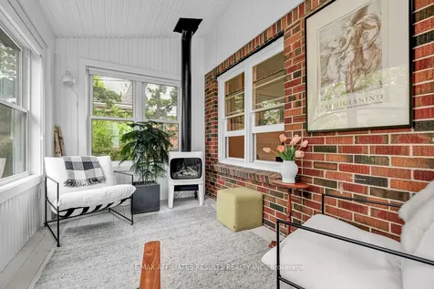 265 Park Street Kingston ON K7L 1K6