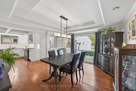 35 Riopelle Court Kanata ON K2K 1J2