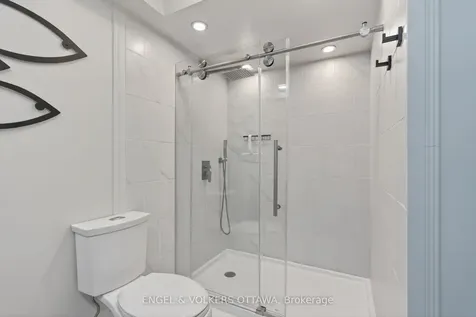 35 Riopelle Court Kanata ON K2K 1J2