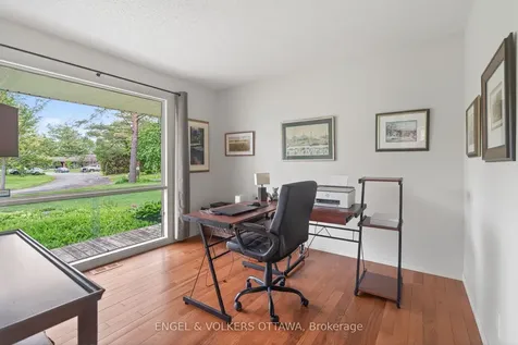 35 Riopelle Court Kanata ON K2K 1J2