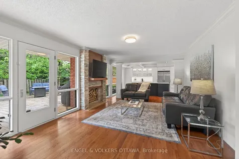 35 Riopelle Court Kanata ON K2K 1J2