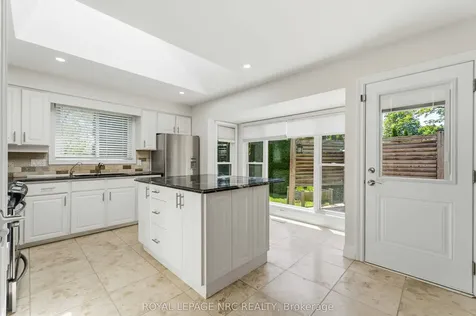 3 Cheritan Court St. Catharines ON L2N 7J5