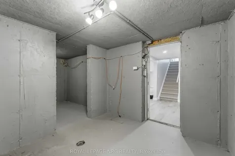 3 Cheritan Court St. Catharines ON L2N 7J5