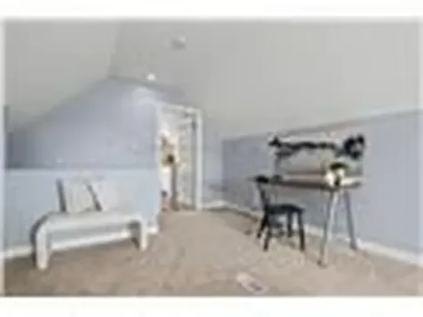 34 Weir Street S Hamilton ON L8K 3A4