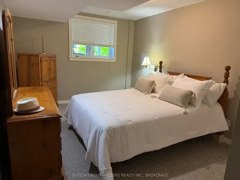 109 Sheridan Street Kingston ON K7P 3H7