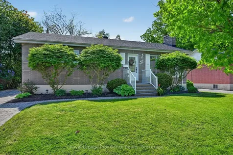 129 Goodfellow Road Peterborough ON K9J 5W9