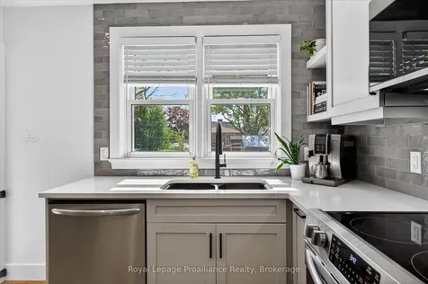 129 Goodfellow Road Peterborough ON K9J 5W9