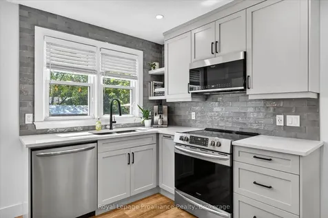 129 Goodfellow Road Peterborough ON K9J 5W9