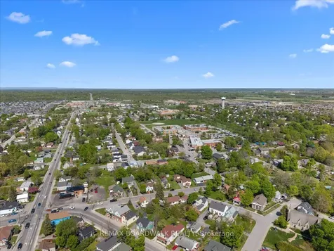32 Martin Street S Mississippi Mills ON K0A 1A0