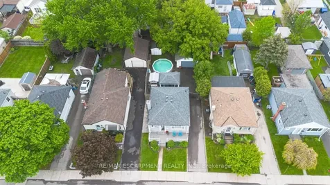 137 Cochrane Road Hamilton ON L8K 3G3