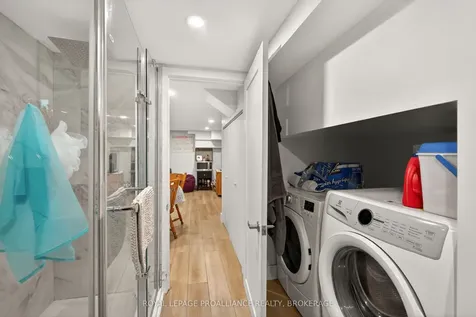 204 Collingwood Street Kingston ON K7L 3X8
