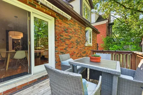 204 Collingwood Street Kingston ON K7L 3X8