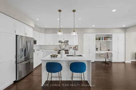 49 Plank Street Kanata ON K2V 0M4