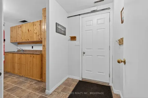 1080 Palmerston Crescent Kingston ON K7P 2P5