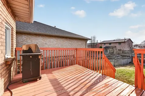 1080 Palmerston Crescent Kingston ON K7P 2P5