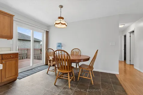 1080 Palmerston Crescent Kingston ON K7P 2P5