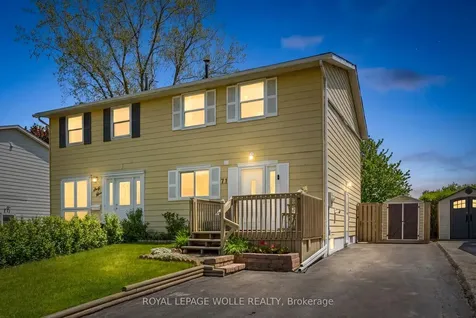 71 Blackhorne Drive Kitchener ON N2E 1T5