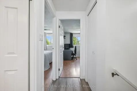 71 Blackhorne Drive Kitchener ON N2E 1T5