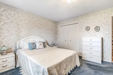 19 Hanlon Place Brant ON N3L 4E7