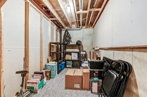 19 Hanlon Place Brant ON N3L 4E7