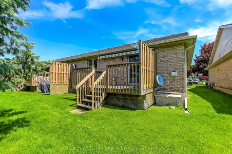 19 Hanlon Place Brant ON N3L 4E7