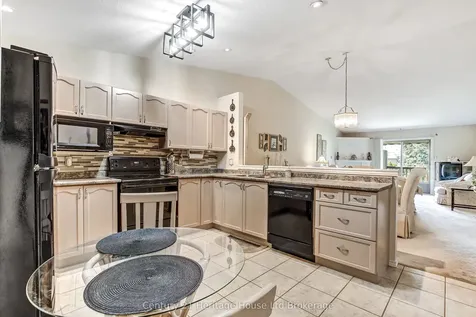 19 Hanlon Place Brant ON N3L 4E7
