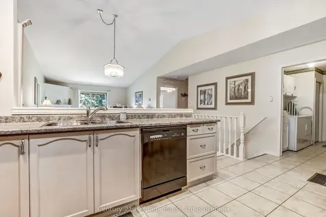 19 Hanlon Place Brant ON N3L 4E7