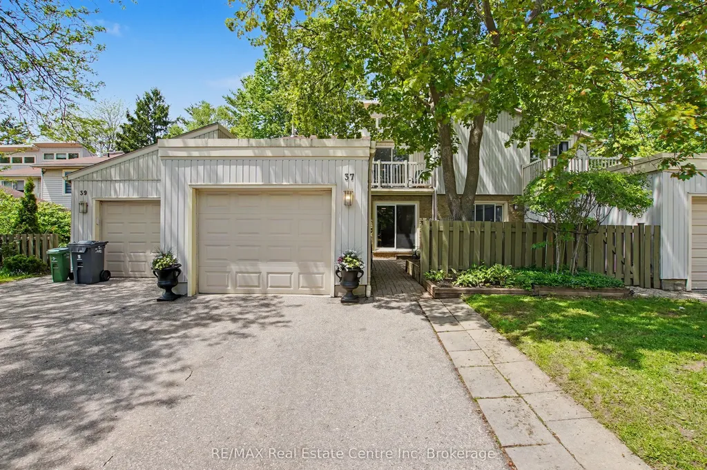 37 Wilsonview Avenue Guelph ON N1G 2W5