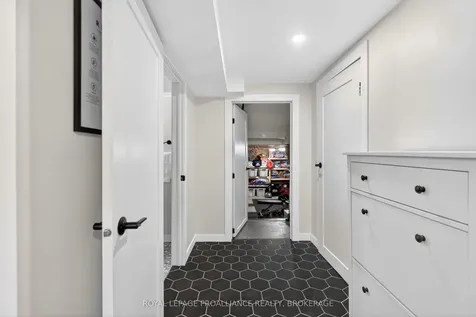 800 Allum Avenue Kingston ON K7M 7A1