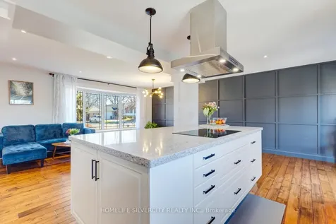 203 Montmorency Drive Hamilton ON L8K 5H3