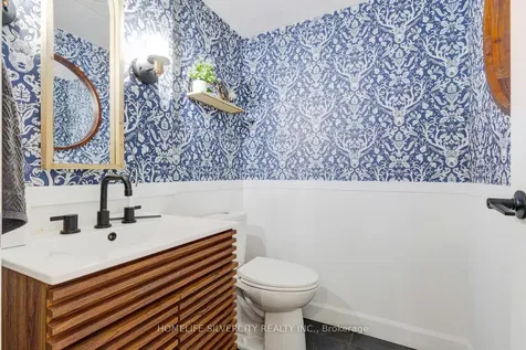 203 Montmorency Drive Hamilton ON L8K 5H3