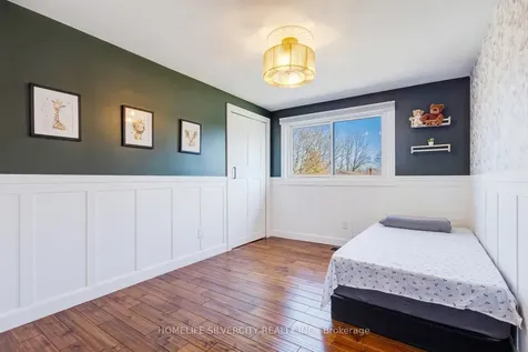 203 Montmorency Drive Hamilton ON L8K 5H3
