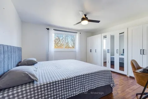 203 Montmorency Drive Hamilton ON L8K 5H3