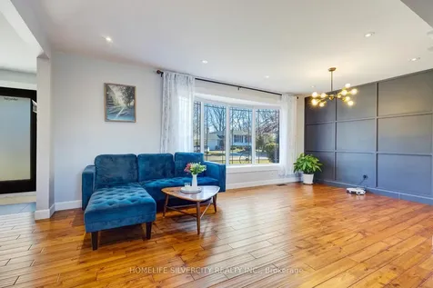203 Montmorency Drive Hamilton ON L8K 5H3