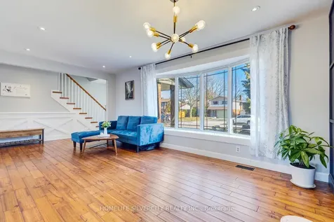 203 Montmorency Drive Hamilton ON L8K 5H3
