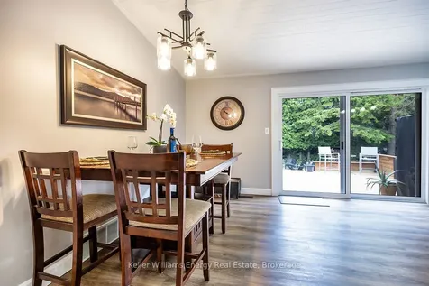 19 Pinewood Crescent Kawartha Lakes ON L0A 1K0