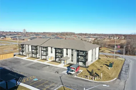 203-10 Hillside Meadow Drive Quinte West ON K8V 0J7