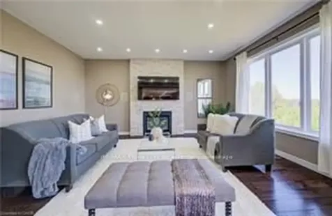 264 Evens Pond Crescent Kitchener ON N2R 0B8