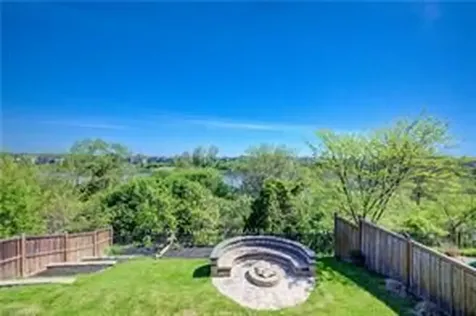 264 Evens Pond Crescent Kitchener ON N2R 0B8