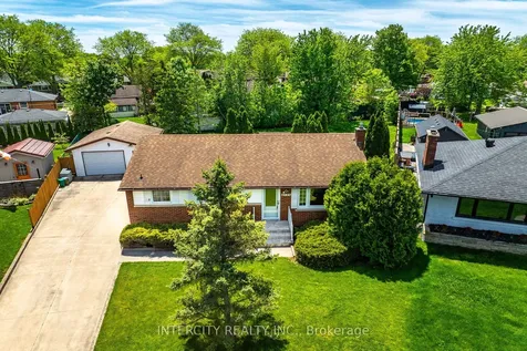 8735 Howe Crescent Niagara Falls ON L2G 6Z4
