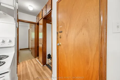 176 Nelson Street Kingston ON K7L 3X1