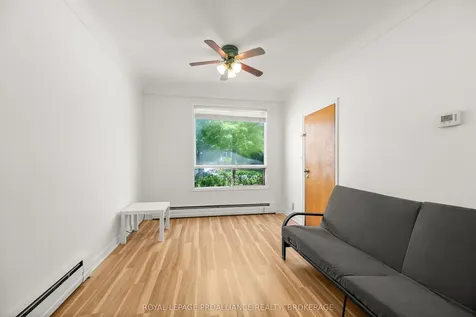 176 Nelson Street Kingston ON K7L 3X1