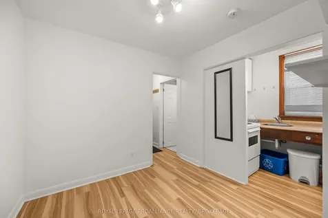 176 Nelson Street Kingston ON K7L 3X1