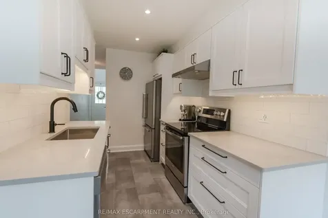 485 Green Road Hamilton ON L8E 6A7